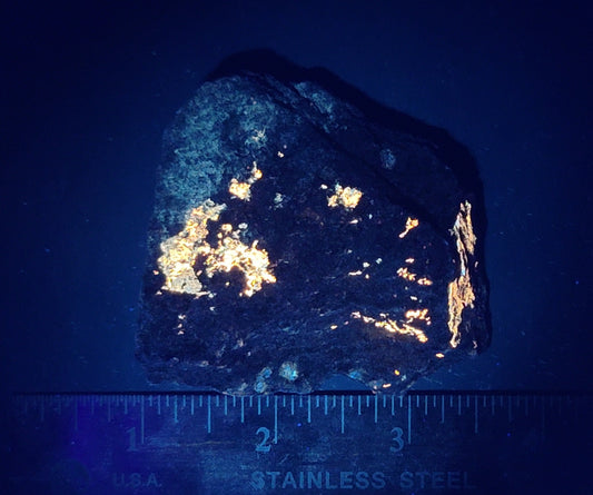 Fluorescent Mineral - Common